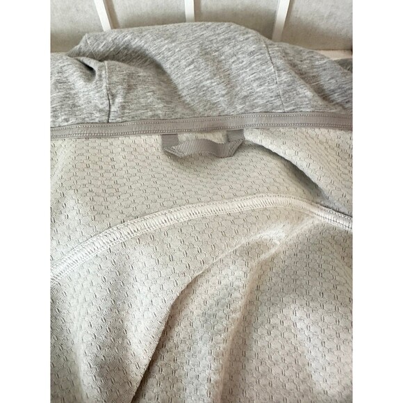 Lululemon Women’s Catch a Breath Zip Up Hoodie Heathered Core Ultra Light Grey 4 - Picture 9 of 11